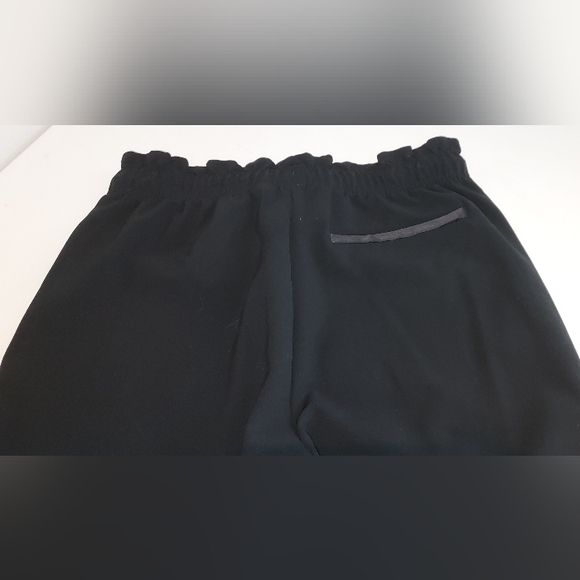 Athleta Black Metropolis Jogger Size 4 NWOT - Picture 8 of 10